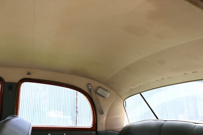 Lot 116 - 1961 Rover P4 100