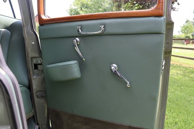 Lot 116 - 1961 Rover P4 100