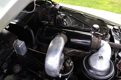 Lot 116 - 1961 Rover P4 100