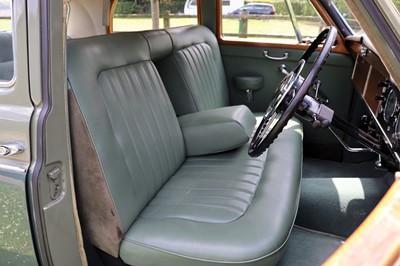 Lot 116 - 1961 Rover P4 100