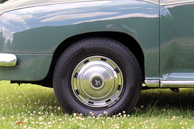 Lot 116 - 1961 Rover P4 100