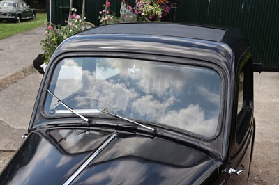 Lot 1 - 1939 Standard Flying 8