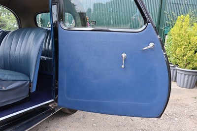 Lot 1 - 1939 Standard Flying 8