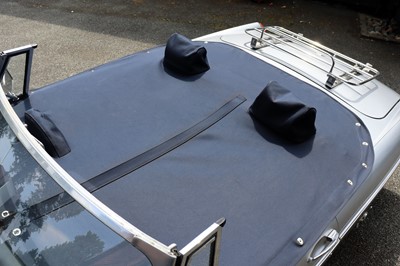 Lot 10 - 1968 MG B Roadster