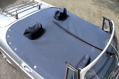 Lot 10 - 1968 MG B Roadster