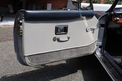 Lot 10 - 1968 MG B Roadster