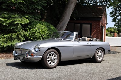 Lot 10 - 1968 MG B Roadster