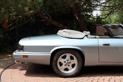Lot 89 - 1993 Jaguar XJS 4.0 Convertible