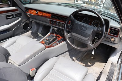 Lot 89 - 1993 Jaguar XJS 4.0 Convertible