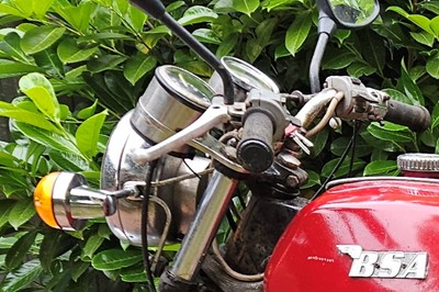 Lot 393 - 1972 BSA Lightning