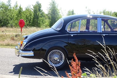 Lot 61 - 1966 Jaguar MkII 3.4