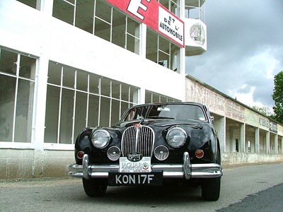 Lot 61 - 1966 Jaguar MkII 3.4
