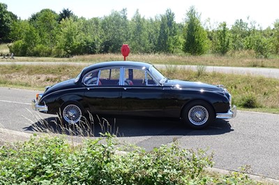 Lot 61 - 1966 Jaguar MkII 3.4