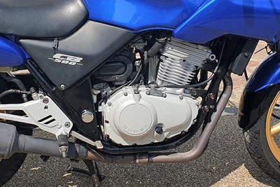 Lot 396 - 2001 Honda CB500