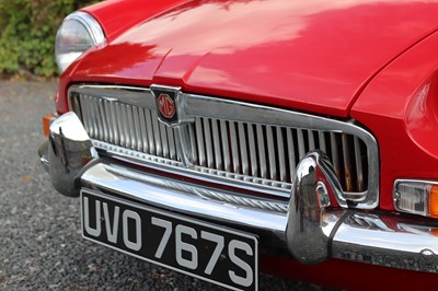 Lot 70 - 1977 MG B Roadster