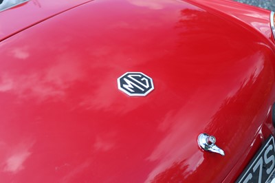 Lot 70 - 1977 MG B Roadster