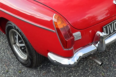 Lot 70 - 1977 MG B Roadster