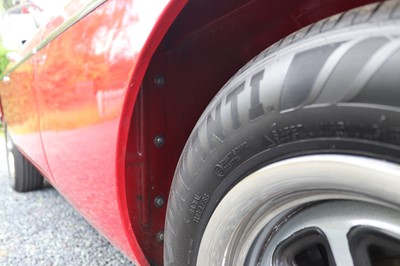 Lot 70 - 1977 MG B Roadster