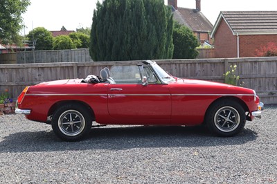 Lot 70 - 1977 MG B Roadster