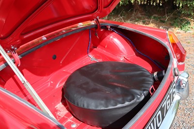 Lot 70 - 1977 MG B Roadster