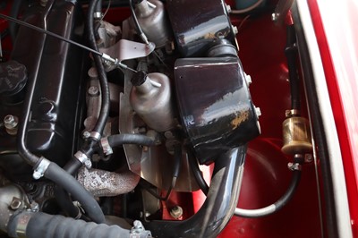 Lot 70 - 1977 MG B Roadster