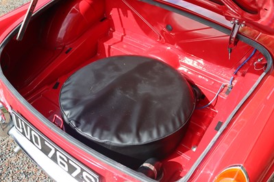 Lot 70 - 1977 MG B Roadster