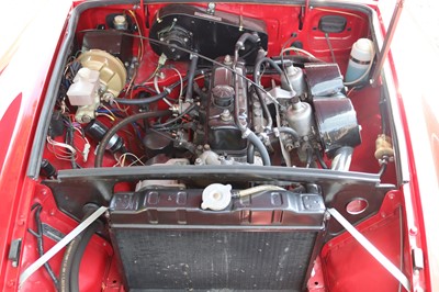 Lot 70 - 1977 MG B Roadster