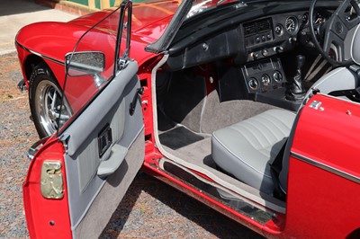 Lot 70 - 1977 MG B Roadster