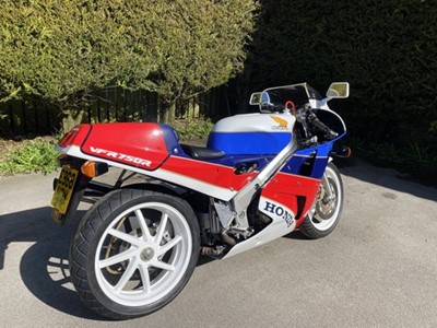 Lot 287 - 1988 Honda RC30