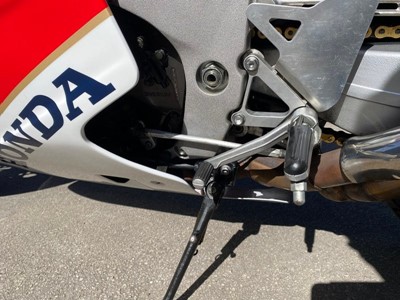Lot 287 - 1988 Honda RC30