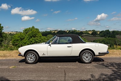 Lot 246 - 1977 Peugeot 504 V6 Cabriolet