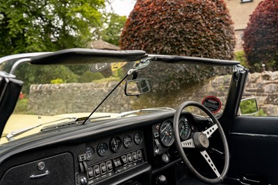 Lot 1973 Jaguar E-Type V12 Roadster