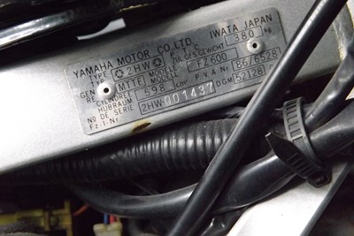 Lot 349 - 1987 Yamaha FZ600