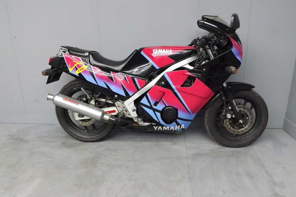 Lot 349 - 1987 Yamaha FZ600