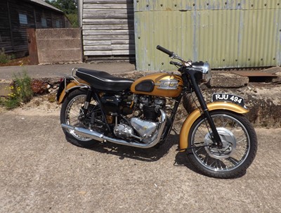 Lot 238 - 1958 Triumph Thunderbird
