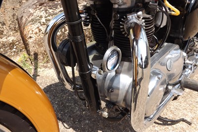 Lot 238 - 1958 Triumph Thunderbird