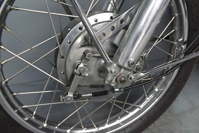 Lot 239 - 1973 Suzuki GT380J