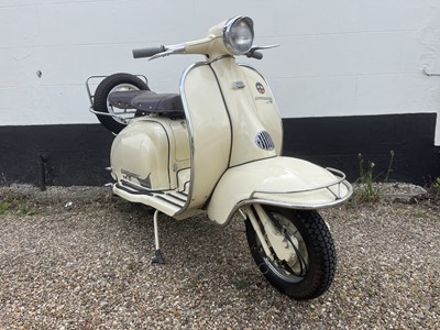 Lot 106 - 1961 Lambretta TV175 series 2