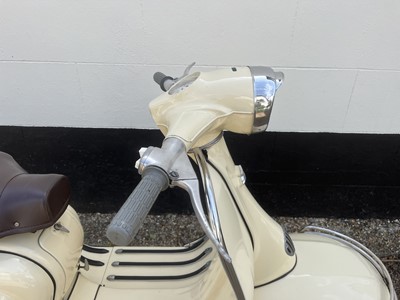 Lot 106 - 1961 Lambretta TV175 series 2