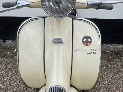 Lot 106 - 1961 Lambretta TV175 series 2