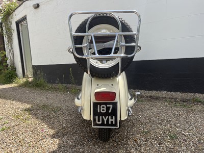 Lot 106 - 1961 Lambretta TV175 series 2