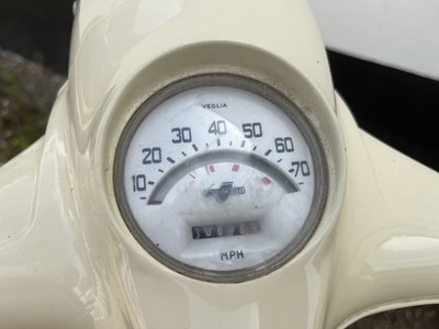 Lot 106 - 1961 Lambretta TV175 series 2