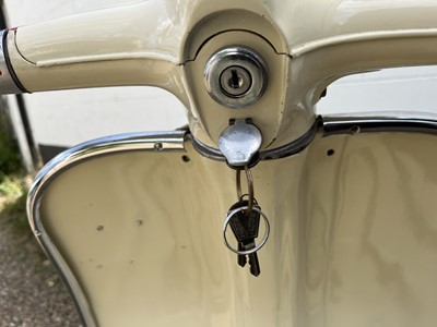 Lot 106 - 1961 Lambretta TV175 series 2