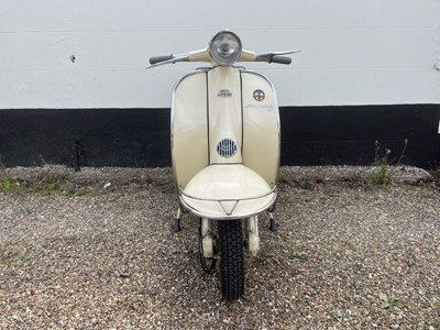 Lot 106 - 1961 Lambretta TV175 series 2
