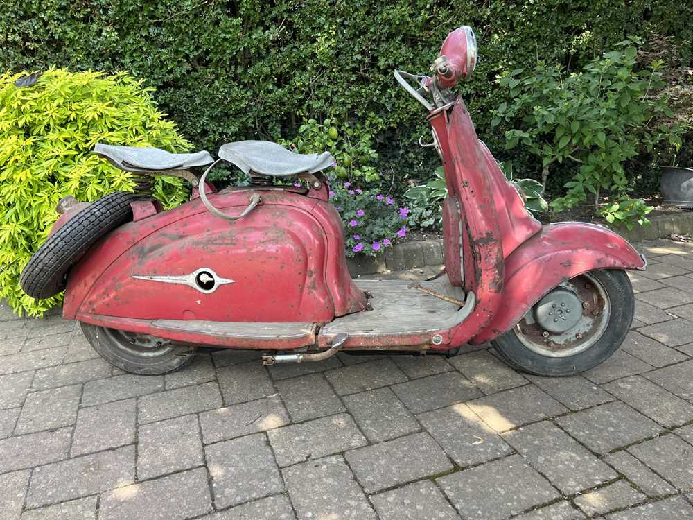Lot 110 - c.1957 Peugeot S57C