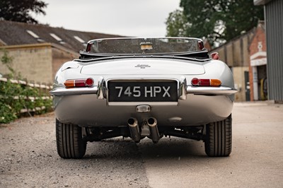 Lot 83 - 1962 Jaguar E-Type 3.8 Roadster