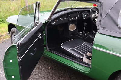 Lot 131 - 1964 MG B Roadster