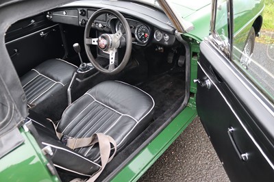 Lot 131 - 1964 MG B Roadster