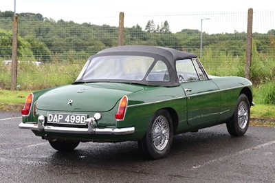 Lot 131 - 1964 MG B Roadster