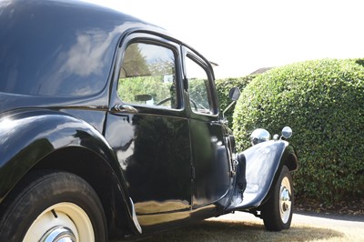 Lot 112 - 1954 Citroen Traction Avant Light 15